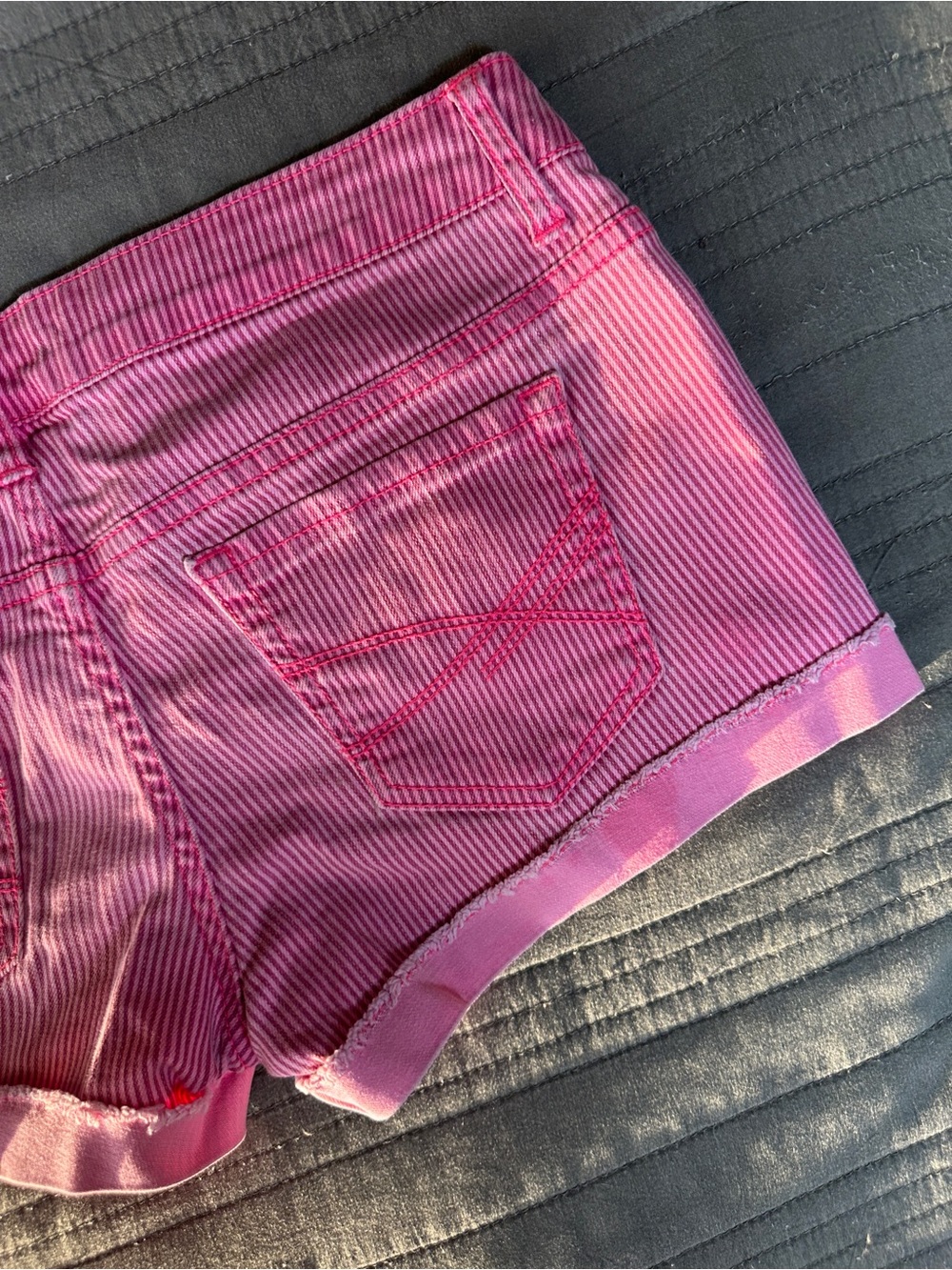 Vintage Y2K Aéropostale Pink Striped Low Rise Micro Denim Shorts Size 5/6 - Picture 3 of 13